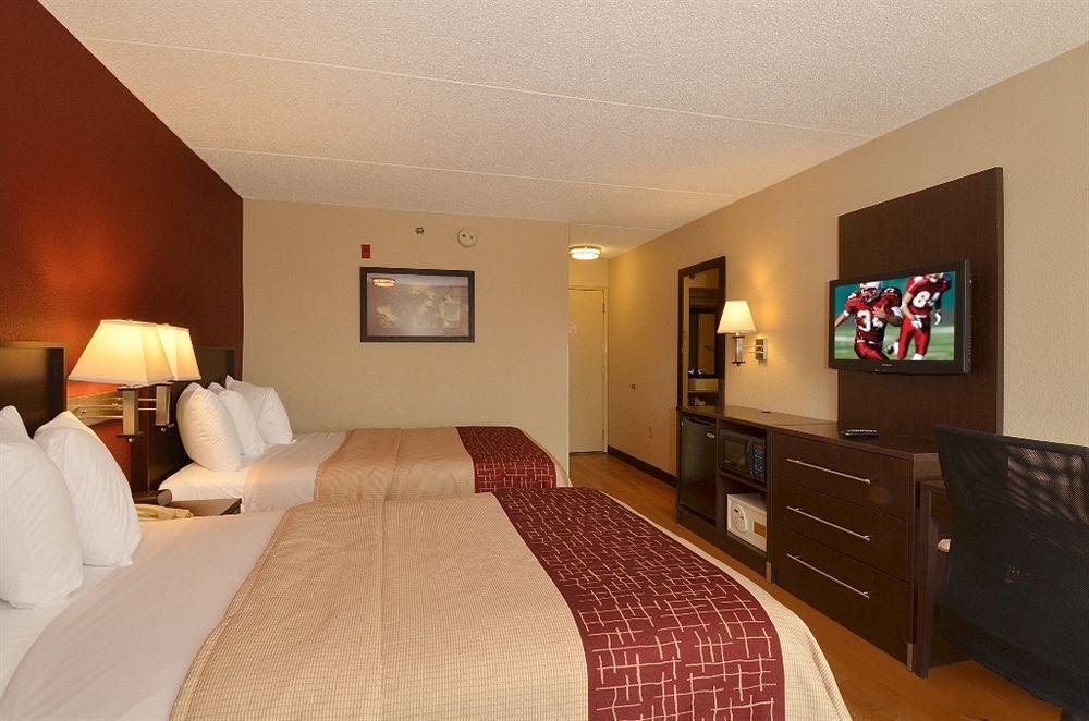 Red Roof Inn Plus+ Boston - Woburn/ Burlington Exterior foto